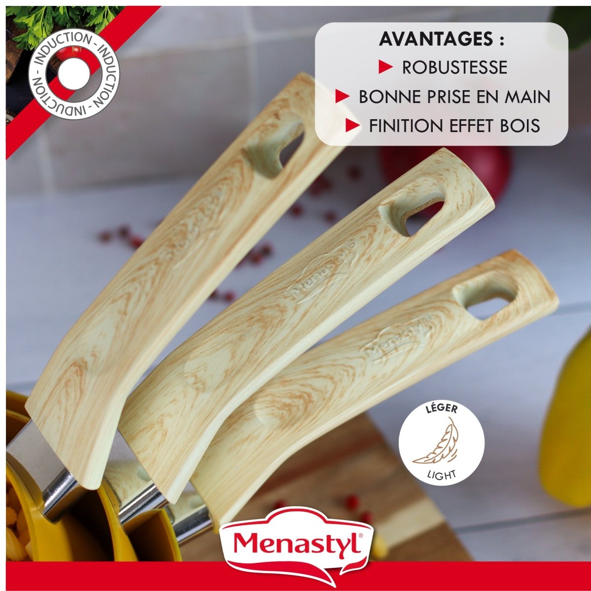 Trois spatules effet bois avec manche ergonomique et œillet de suspension, ustensiles de cuisine à induction