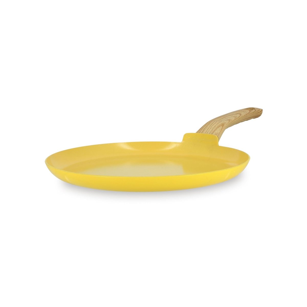 Crêpière jaune 26 cm avec manche en bois, vue de côté sur fond blanc