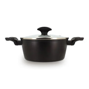 Faitout First 20 cm Menastyl en aluminium noir avec couvercle en verre et poignées, vue de face sur fond blanc