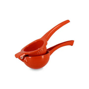 Presse-orange manuel 23,5cm en aluminium orange Menastyl, vue d'ensemble sur fond blanc
