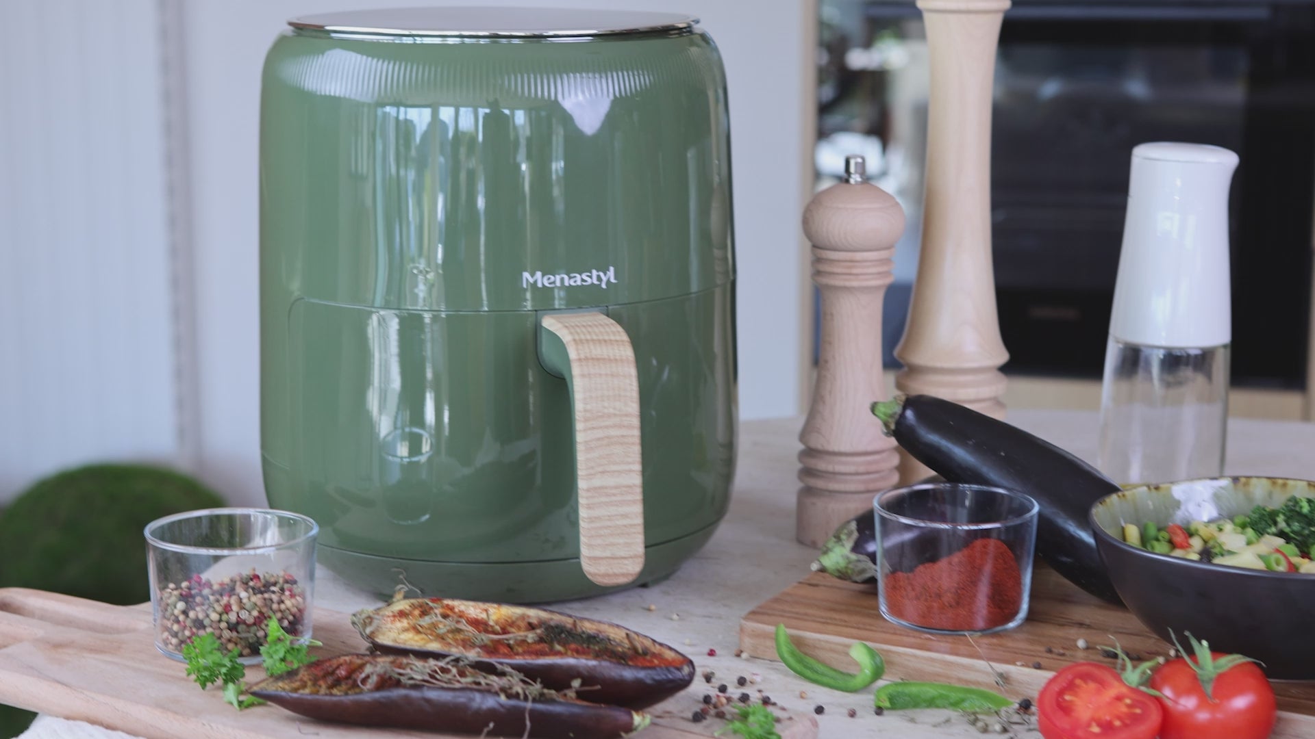 Charger la vidéo : Friteuse à air chaud Colorama 4,5L