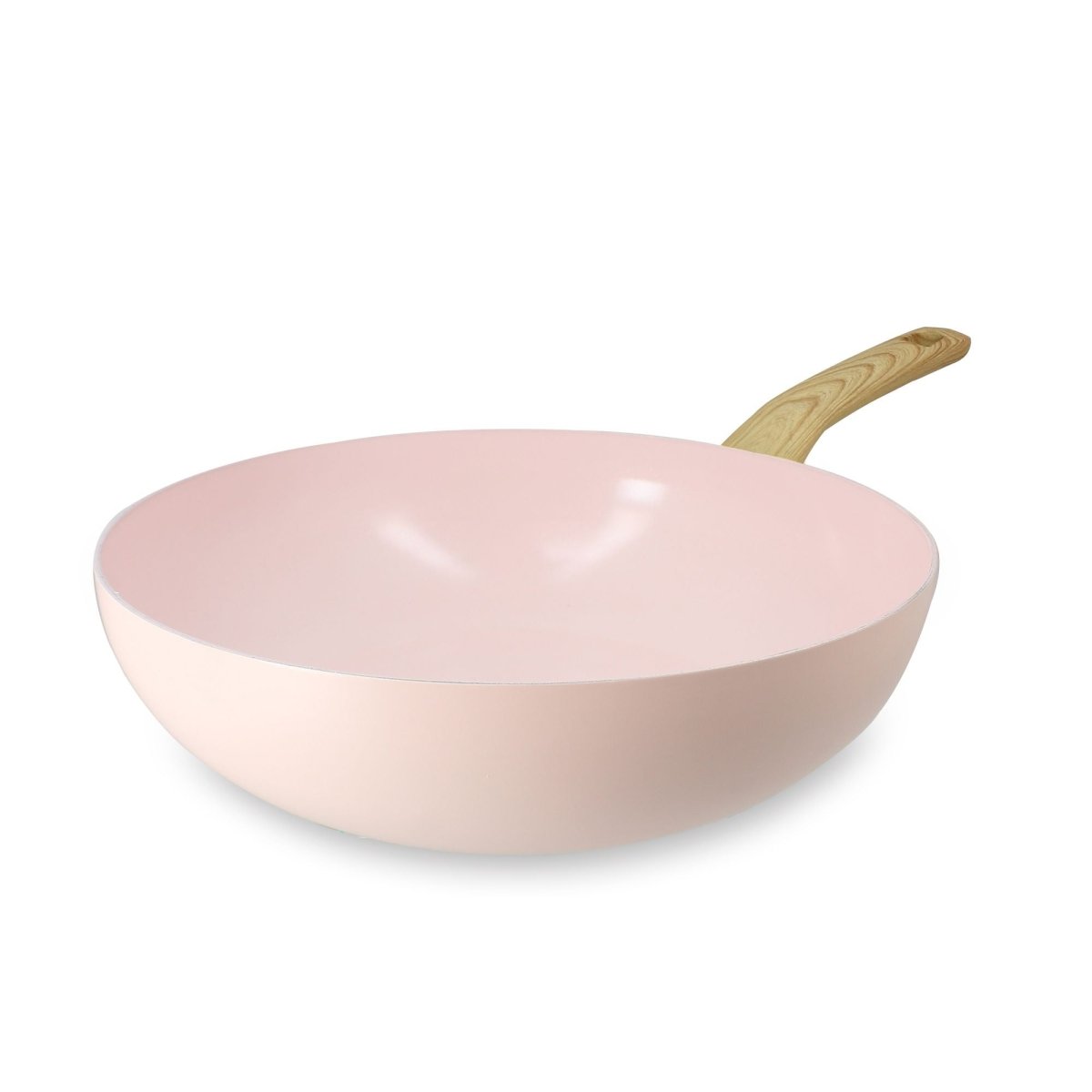 Wok Colorama 28 cm rose pastel avec manche en bois, vue de trois-quarts sur fond blanc